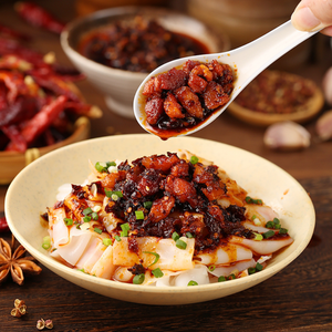 น้ำมันพริกเนื้อหมูแท้พร้อมเนื้อหมูสับ |   ซอสกุ้ยโจวรูติงรสเลิศ |   น้ำจิ้มเนื้อพรีเมียมรสเผ็ดเข้มข้นสำหรับร้านอาหารระดับกูร์เมต์ - Product Image 4