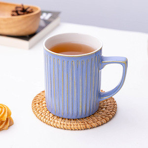 Taza de Cerámica con Esmalte Azul a Rayas, Cocida en Horno, para Café o Té, de un Solo Uso, para Regalo - Product Image 1
