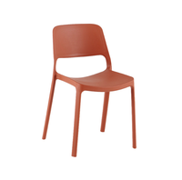 Chaise de salle à manger empilable STG Nordic en plastique rouge vin, capacité de charge 250 kg, avec dossier épaissi, pour la maison, les salons de thé et les cafés