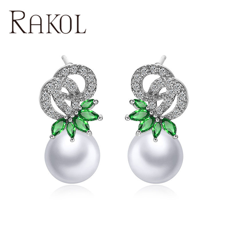 สีเขียว