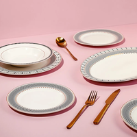 Service de table en porcelaine fine de 24 pièces / Ensemble d'assiettes pour 6 personnes, idéal pour hôtels et restaurants