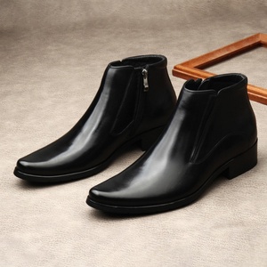 Bottes à bout pointu de style italien pour homme, bottes de travail élégantes pour l'extérieur, bottes de moto en cuir de vachette antidérapantes pour homme - Product Image 5