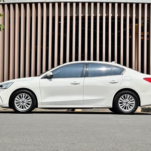 <span class=keywords><strong>Ford</strong></span> <span class=keywords><strong>Focus</strong></span> 2020 Usata, <span class=keywords><strong>Berlina</strong></span> 1.5L Automatica, Versione Trend, Euro VI, Benzina, Auto Compatta, Guida a Sinistra, Senza Incidenti - Product Image 1