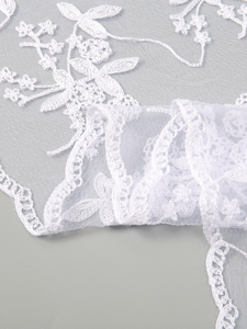 Echarpe légère en dentelle florale douce pour femme <span class=keywords><strong>Voile</strong></span> d'église <span class=keywords><strong>triangulaire</strong></span> avec franges pour <span class=keywords><strong>voile</strong></span> de protection solaire à la mode - Product Image 6