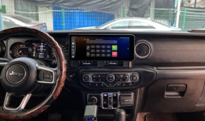 Pour Jeep Wrangler 18-22, écran tactile de 12,3 pouces, modification du tableau de bord de la voiture avec navigation intégrée, GPS Android DSP USB - Noir et rouge - Product Image 4
