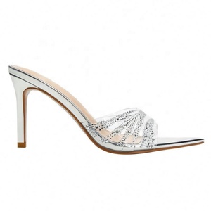 <span class=keywords><strong>Chanclas</strong></span> de tacón fino puntiagudas transparentes con taladro del Rin - Product Image 4