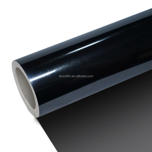 Película de Vinilo para Envolver el Capó del Automóvil, Resistente a las Manchas y a la Intemperie, Color Perla PET, Duradera - Product Image 1