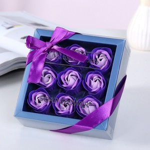 <span class=keywords><strong>Cadeau</strong></span> <span class=keywords><strong>de</strong></span> la <span class=keywords><strong>Saint</strong></span>-<span class=keywords><strong>Valentin</strong></span>, rose dégradée bon marché, 9 pièces, rose, bleu, violet, savon en forme <span class=keywords><strong>de</strong></span> fleur, boîte <span class=keywords><strong>cadeau</strong></span>, <span class=keywords><strong>cadeau</strong></span> <span class=keywords><strong>de</strong></span> la <span class=keywords><strong>Saint</strong></span>-<span class=keywords><strong>Valentin</strong></span>, <span class=keywords><strong>cadeau</strong></span> d'anniversaire - Product Image 1