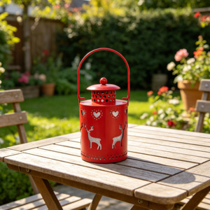 Linterna de Reno Navideña Roja de Metal, Luz Colgante a Pilas con Recortes de Corazón para Decoración de Mesa y Chimenea Navideña - Product Image 4