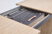 Table de salle à manger ovale extensible en mélamine style moderne, avec pieds en MDF, à ouverture manuelle, idéale pour hôtels et restaurants (nouveau modèle)