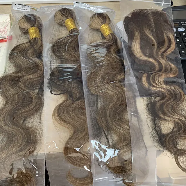 12A Markieren Sie farbiges jungfräuliches Haar Brasilia nische Ombre-Haar bündel mit Verschluss P4/27 Remy Body Wave Echthaar-Bündel mit Verschluss