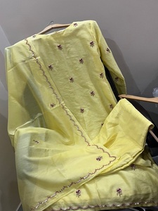 Ensemble Kurta, Palazzo et Dupatta Designer Chanderi pour Femme – Tenue Ethnique Élégante, Vêtement Traditionnel Indien, Idéal pour les Festivals (Vente en Gros) - Product Image 1