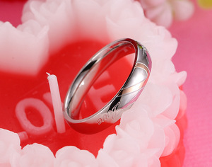 Anillos de Pareja en Forma de Corazón de Acero de Titanio, Anillos de Promesa Minimalistas, Resistentes al Agua y a la Decoloración, Apilables, para Boda - Product Image 4