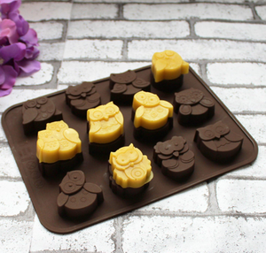 Molde de Silicona para Hornear con Forma de Búho, 12 Cavidades, para Chocolate y Dulces de Halloween - Product Image 6