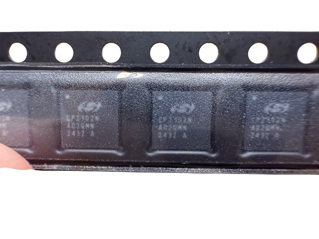 Original Brand New Silicon Labs CP2102N-A02-GQFN28R USB to UART Bridge IC Industrial Grade QFN-28 IC Chips