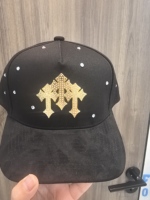 Gorra de Béisbol Deportiva de Gamuza Negra de Lujo con Pedrería, Bordado a Mano, Diseño Personalizado con Patrón Cruzado e Imagen en Relieve para Hombre y Mujer
