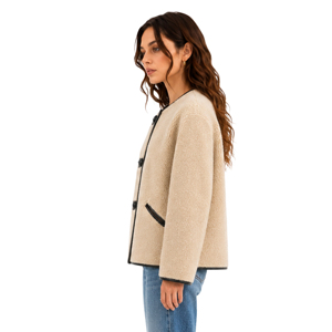 เสื้อแจ็คเ<span class=keywords><strong>ก</strong></span>็ตขนแกะเทียมสำหรับผู้หญิง แบบไม่มีปก ทรงบ็อ<span class=keywords><strong>ก</strong></span>ซี่ แต่งขอบสีดำ แขนยาว อุ่นสำหรับฤดูหนาว ขายส่ง - Product Image 2