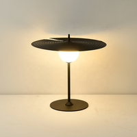 Lampe de table au design unique pour la décoration de café, 2200 lumens, lumières chaudes pour bureau