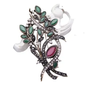 Wholesale Baroque flower turkish brooch with gemstone