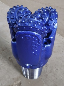 High Quality Factory Price IADC 517 6inch Tricone <b>Bit</b> Forging <b>Drilling</b> Tool for Oil - Product Image 1