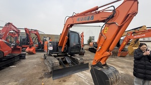 Excavadora Hitachi ZX70 de segunda mano de 7 toneladas, procedente de Japón, con certificación EPA/CE, en stock. - Product Image 2