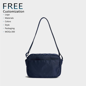 Maßgefertigte Klassische Logo-Reißverschluss-Tasche aus Nylon, Wasserdichte 5L Hüfttasche, Brusttasche für Outdoor-Sport, Laufen, Unisex Crossbody-Bauchtasche - Product Image 1