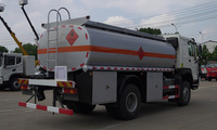 Camion-citerne de transport de carburant HOWO 4x2 Diesel, camion de ravitaillement mobile 150-250HP, vente chaude