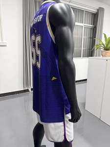 Seragam Basket Pria Lengan Pendek Cepat Kering dan Bernapas, Pakaian Olahraga Musim Panas, Produsen Pakaian Olahraga - Product Image 3