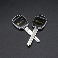 Clés de voiture vierges en acier de marque de fabricant pour remplacement, clés de véhicule personnalisées avec logo