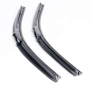 Escobilla Limpiaparabrisas HESIT con Adaptador Múltiple, Disponible en 12-30 Pulgadas con Goma Natural, Apta para Múltiples Vehículos - Product Image 1