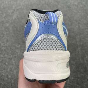 Nouvelles chaussures de sport pour hommes de haute qualité, de luxe, classiques, en maille, légères, respirantes, plates, style décontracté, chaussures de sport - Product Image 5