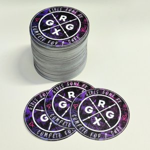 Adesivo Personalizzato con Logo Impermeabile Resistente agli Strappi e ai Raggi UV in Vinile Adesivo 3D per Bambini Fustellato Promozionale - Product Image 3