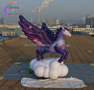 Cheval gonflable géant de la <span class=keywords><strong>mythologie</strong></span> grecque avec décoration de licorne ailée - Product Image 1