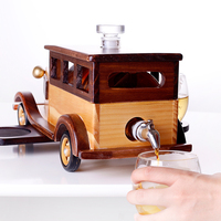 2022 Offre Spéciale whisky voiture carafe ensemble fait à la main cristal borosilicate verre avec 2 gravé Globe verres cadeaux d'affaires