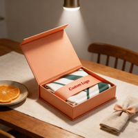 Caja de Regalo de Cartón Rígido Reciclable Personalizada con Cierre Magnético, Diseño Tipo Libro, Forma y Forro Personalizables, Laminación Mate