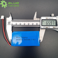 Paket Baterai LiPo Isi Ulang 843570 2S 7.4V 850mAh 900mAh Pabrik ODM 6.29Wh 6.66Wh Sel Polimer dengan PCM Pelindung