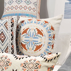 Coussin <span class=keywords><strong>de</strong></span> couverture Jacquard en coton écologique <span class=keywords><strong>de</strong></span> luxe Décoration intérieure Oreiller tissé pour <span class=keywords><strong>la</strong></span> lecture et le repos au lit - Product Image 5