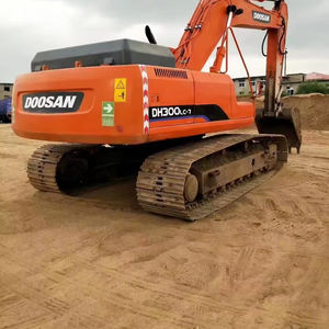 Prix bas DOOSAN DH300LC Quatre-vingt-dix pour cent nouvelle pelle d'occasion de haute qualité à bas prix fournie moteurs d'excavatrices Kawasaki de Corée - Product Image 1