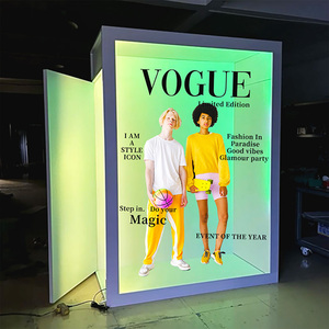 Caja <span class=keywords><strong>de</strong></span> Fotomatón Profesional para San Valentín Estilo Revista con Decoración LCD, Fondo, Marco Blanco y 2 Puertas, Envío Pequeño - Product Image 2