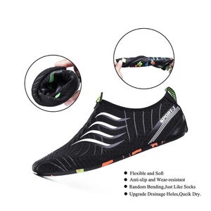 Chaussettes de bain antidérapantes pour hommes et femmes Séchage rapide Beach Aqua Water <span class=keywords><strong>Sport</strong></span> Chaussures pieds nus Chaussettes de bain antidérapantes - Product Image 3
