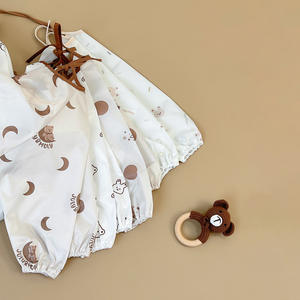 Ins Korean Ganzkörper Einteilige wasserdichte Baby Lätzchen Wieder verwendbare Lätzchen Praktische Klett-Design-Fütterung lätzchen - Product Image 3