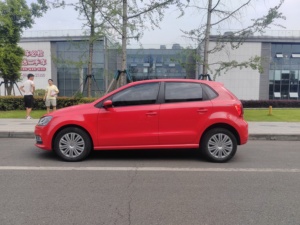 <span class=keywords><strong>Volkswagen</strong></span> <span class=keywords><strong>Polo</strong></span> 1.5L Automatique Confort 5 portes Hayon LHD Essence 2019 Voiture d'occasion Faible kilométrage Inspectée Export Chine Stock - Product Image 3
