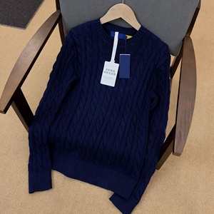 Pull en tricot à col rond pour homme, style décontracté de luxe Ral, bleu marine, ajusté et chaud, 100% coton. - Product Image 1