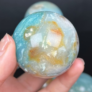 Esfera de Cristal Ecológica al por Mayor, Azul Cielo Natural para Decoración y Sanación por CrystalHola - Product Image 3