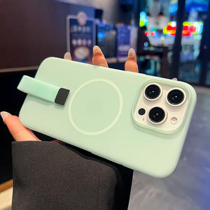 Funda adecuada para iPhone 17 Pro Max, color sólido simple con cordón magnético integrado, funda protectora completa anticaídas para teléfono. - Product Image 5