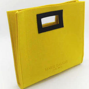 Sac seau en feutre non tissé personnalisable fait à la main pour femmes avec deux sangles Nouvelles tendances Logo personnalisé Stockage durable pour le shopping - Product Image 2