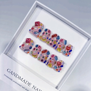 Faux ongles tendance Y2K faits à la main, courts, style canard, avec strass colorés, réutilisables pour manucure quotidienne DIY à domicile - Product Image 1