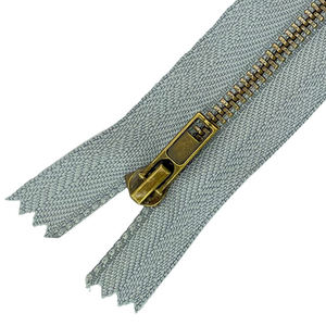 #3 #5 #7 #8 #10 Sac Cremallera Fermuar <span class=keywords><strong>Fermeture</strong></span> à glissière métallique en nylon pour vêtements <span class=keywords><strong>Fermeture</strong></span> à glissière en métal à extrémité ouverte pour sacs à main - Product Image 6