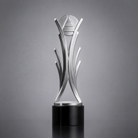 Sculpture de trophée artistique en or, artisanat souvenir de haute qualité, personnalisé pour les événements et les cadeaux d'anniversaire