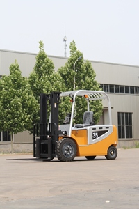 <strong>3.5</strong> <strong>Ton</strong> Environmentally Friendly, <strong>All</strong>-<strong>terrain</strong>, Compact, Narrow-aisle Electric <strong>Forklift</strong> - Product Image 4